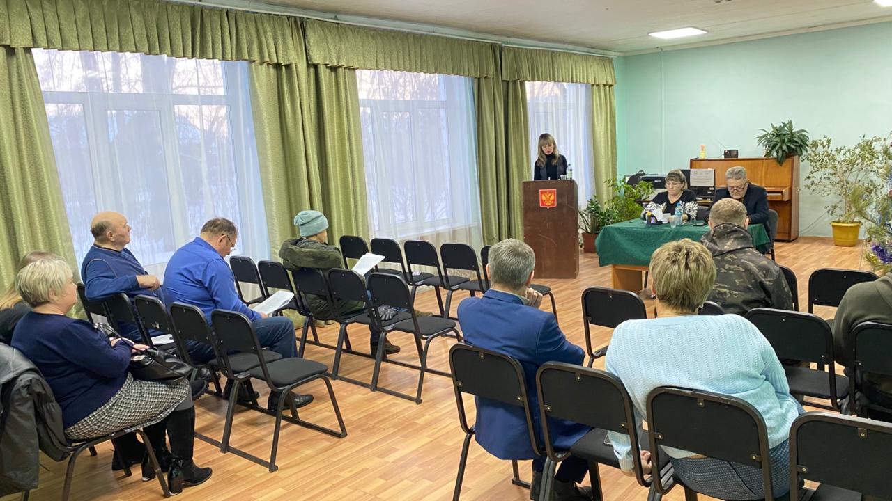 16 января 2025 года в актовом зале администрации поселения состоялось заседание Совета Новоомского сельского поселения.