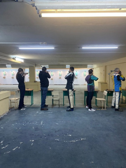 Укажите подпись к картинке.