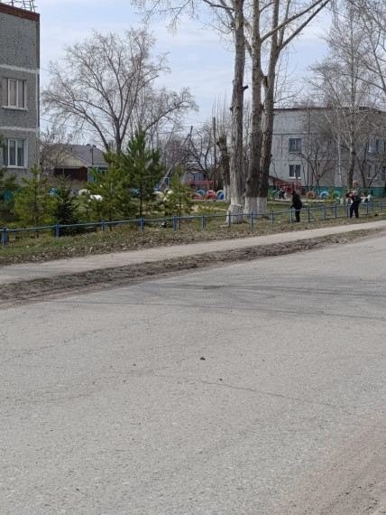 Давайте вместе сделаем наш поселок чище!!! 🍀 🍀 🍀.